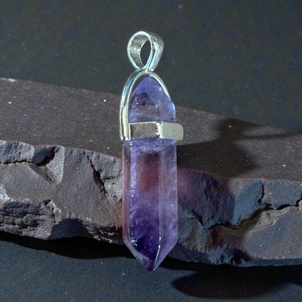 Amethyst Crystal Hexagonal Point Pendant Reiki Chakra Jewelry Silver Tone